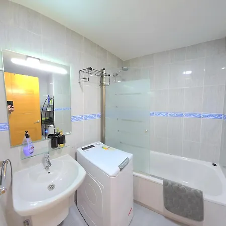 Nogalera Urban Living 2 Bedroom With Seasonal Pool By Namsate Elite * Torremolinos