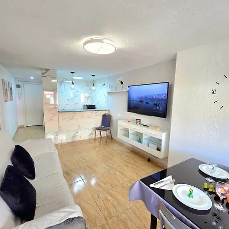Nogalera Urban Living 2 Bedroom With Seasonal Pool By Namsate Elite