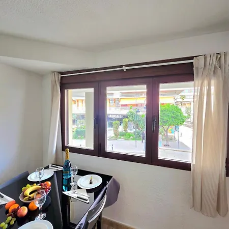 Nogalera Urban Living 2 Bedroom With Seasonal Pool By Namsate Elite شقة توريمولينوس